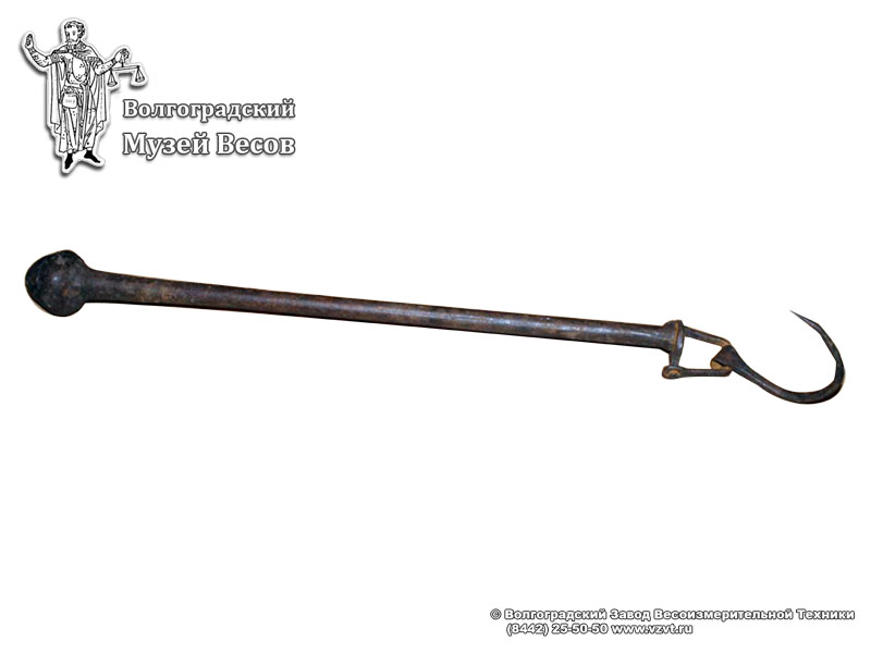 Solid-metal scalebeam with a weight in form of drop for loads up to 40 lbs. Russia, 18th century