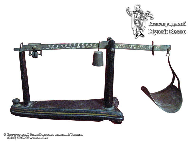 Scales for accurate measurements with a movable weight. USA, the early XX century.
