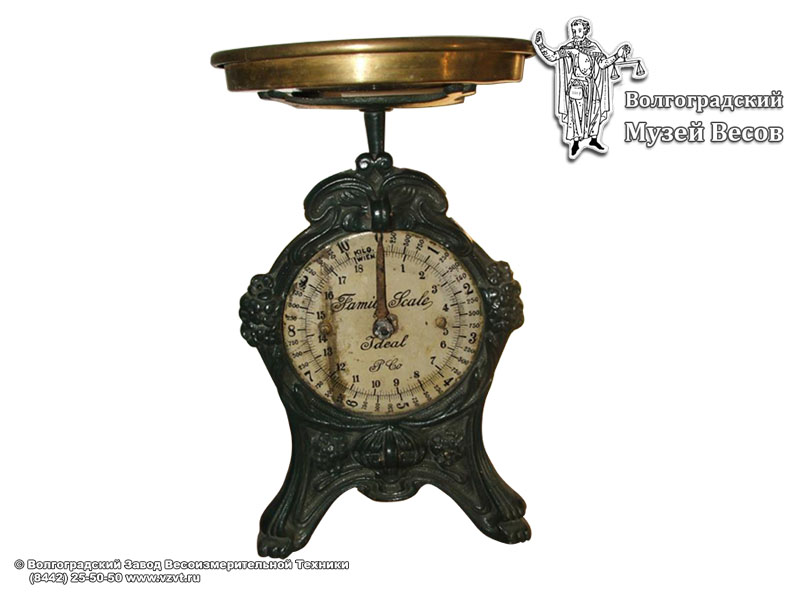 Ideal brand spring scales in a cast iron casing. Austria, the early XX century.