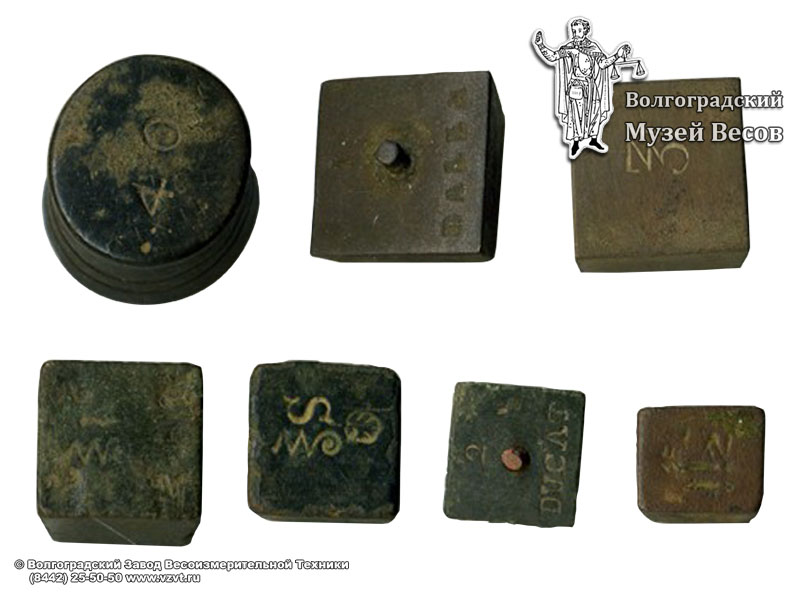 A set of different weights for precise measurement. Europe, 18th - 19th centuries