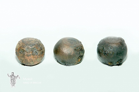 Bronze shell iron weights