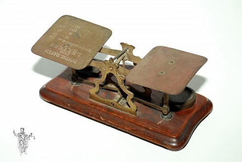 Roberval letter scales